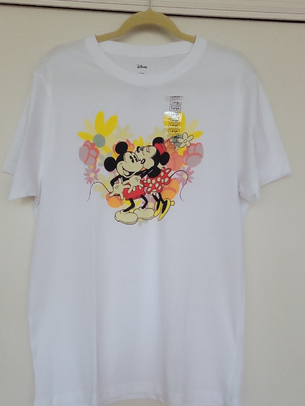 New Disney White T-Shiry Minnie & Mickey Floral Kiss - L